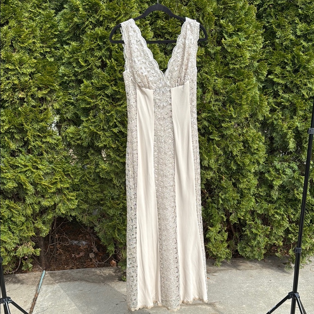 Elegant Lace V-Neck Gown